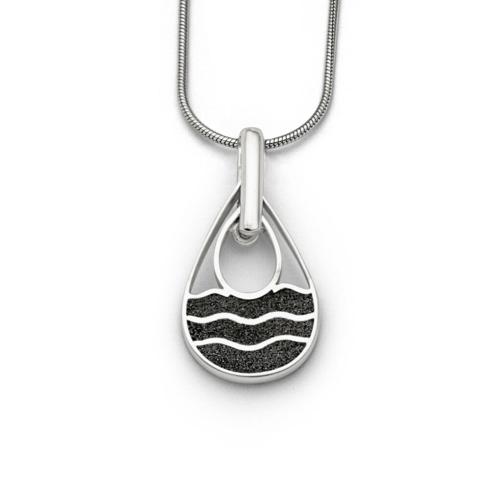 DUR Schmuck Anhänger STRANDWELLEN klein Lavasand, Silber 925/-rhodiniert (P4093)
